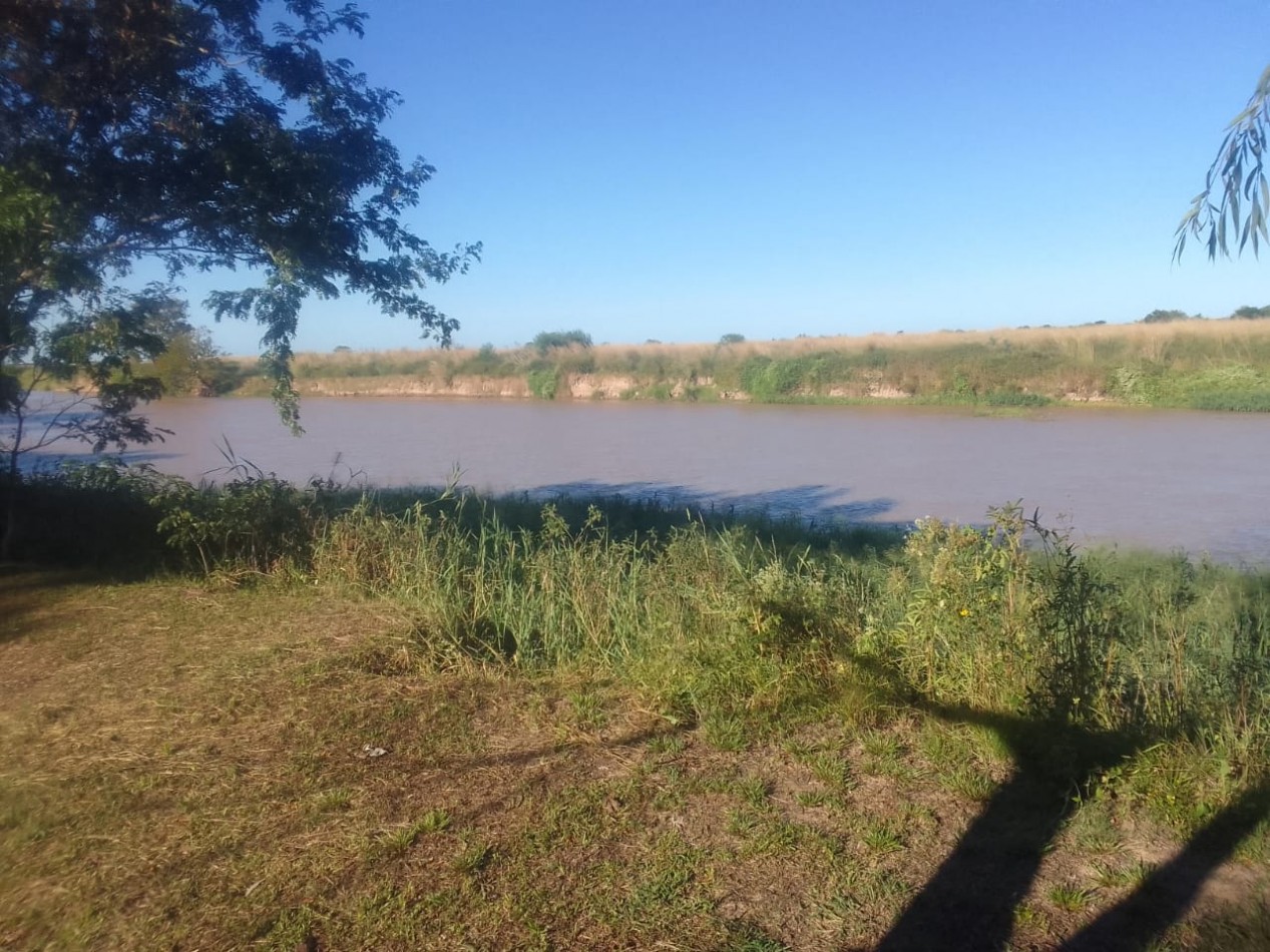 EN VENTA - LOTE SE VENDE LOTE 1000 metros cuadrados FRENTE AL RIO.