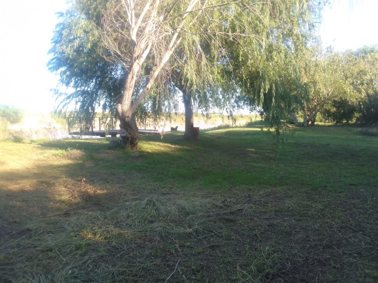 EN VENTA - LOTE SE VENDE LOTE 1000 metros cuadrados FRENTE AL RIO.