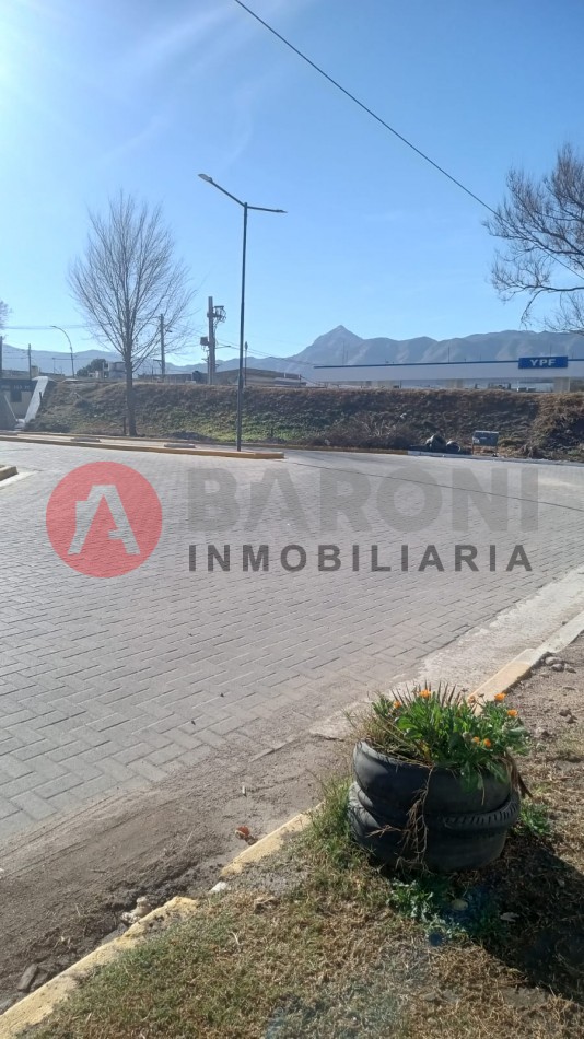 EN VENTA - CASA EN LA CIUDAD DE COSQUIN PCIA. DE CORDOBA