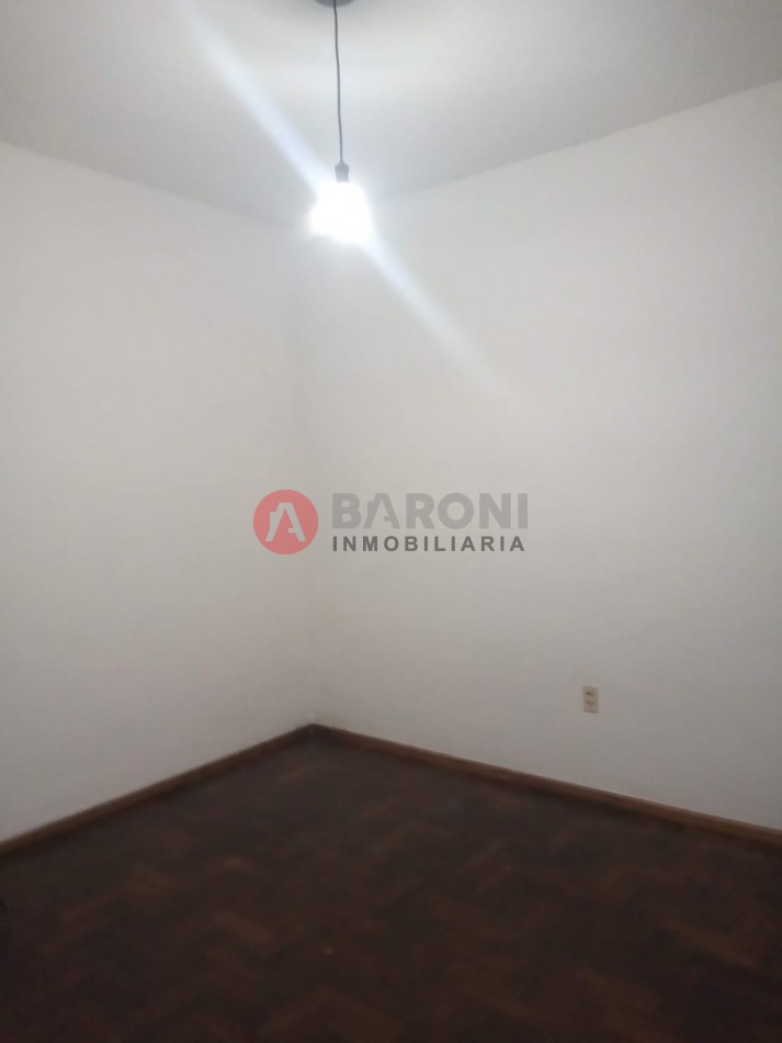 Interno centrico de 108 m2 cubiertos.