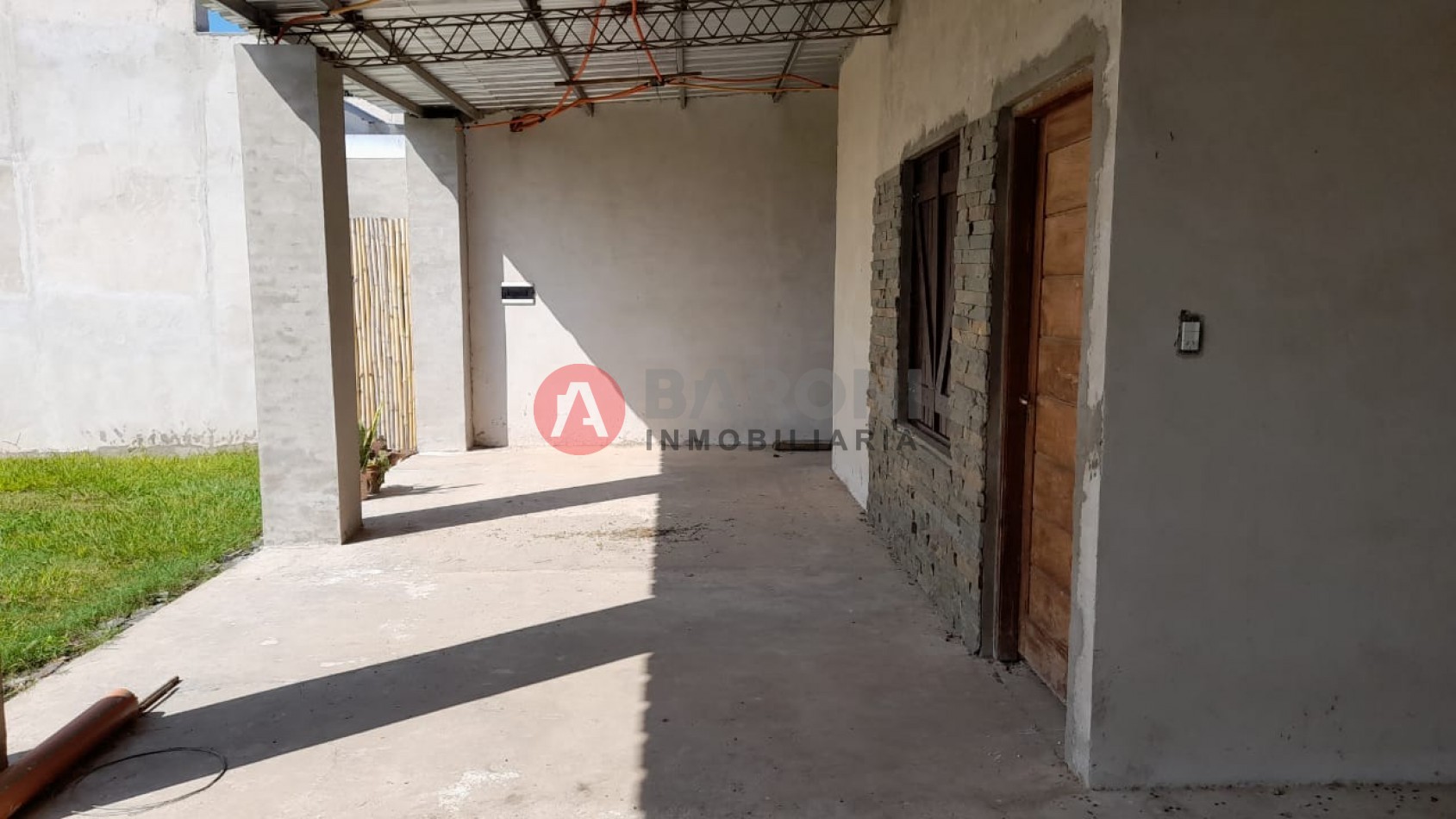 EN VENTA - CASA EN BARRIO PARQUE Estrada Bello 3186 (Barrio Parque) San Justo.