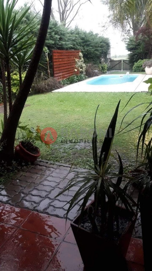 SE VENDE CASA EN NARE - DEPARTAMENTO SAN JUSTO - SANTA FE.