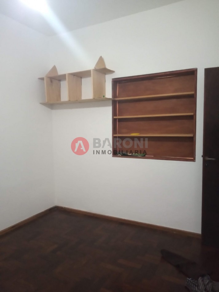 Interno centrico de 108 m2 cubiertos.