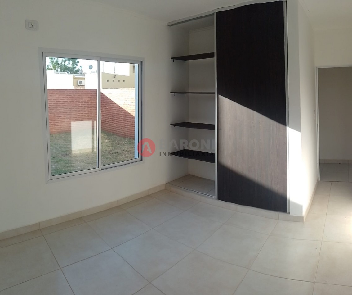 Nuevo ingreso - CASA A ESTRENAR !!!